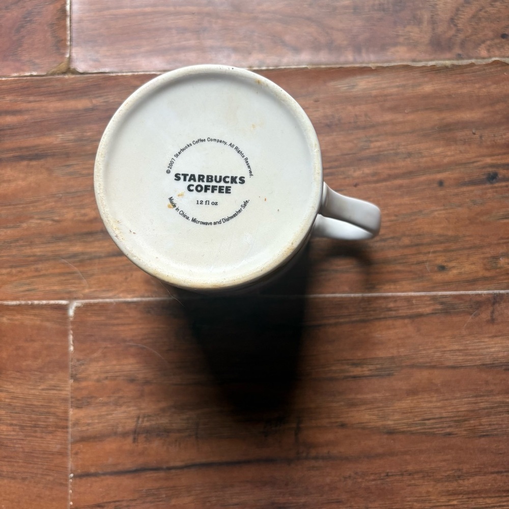 Starbucks Floral Patterned Mug - Picture 5 of 5